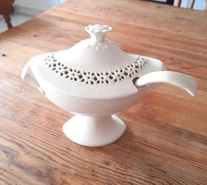 Vintage Royal Creamware Sauce / Gravy Stand & Spoon with Pierced Rose Finial  - Picture 1 of 11