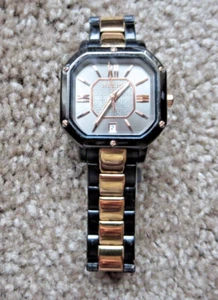 Relic Analog Wristwatch All Stainless Steel Gold Tone & Black Date Indicator - Picture 1 of 6