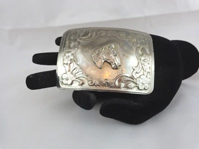 Hebilla de cinturón con cabeza de caballo marco floral de acero inoxidable ecuestre  Foto 1 de 4