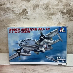 ITALERI NORTH AMERICAN PBJ-1D U.S. NAVY BOMBER #043, 1:72 SCALE KIT - Picture 1 of 3