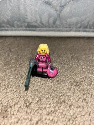 Lego Minifigures Series 6 #8827 Intergalactic Girl VERY GOOD CONDITION! - Image 1 of 4