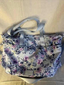 Vera Bradley Floral Duffle Nylon Blue Purple Adjustable - Picture 1 of 4