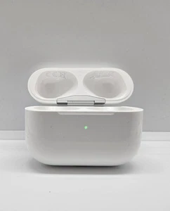 Official Apple AirPods Pro 2nd Generation A2968 USB-C Charging Case Only - Picture 1 of 8