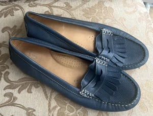 JOHN LEWIS WOMENS BLUE LEATHER TASSLE FRONT FLAT LOAFER SHOES UK 6 - Picture 1 of 7