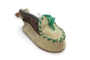 Women's Vintage Leather Moccasin Coin Purse Gray Brown 5" Zippered Accessory - Picture 1 of 5