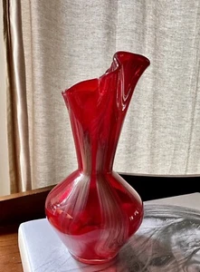 Vintage Red Marble Swung Vase Art Glass Bud Vase Stretch Glass 6.5” Made Japan - Picture 1 of 3