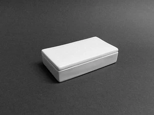 PORCELLANA - SCATOLA RETTANGOLARE SQUAD - 14x8xH3cm - Picture 1 of 1