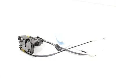 Chevrolet Trax 2024 actuador de cierre de puerta del lado del pasajero delantero derecho OEM Foto 1 de 4