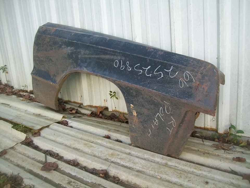 Nuevo de Lote Antiguo MoPar 1966 Dodge Polara Monaco lado del pasajero guardabarros delantero derecho Foto 1 de 1