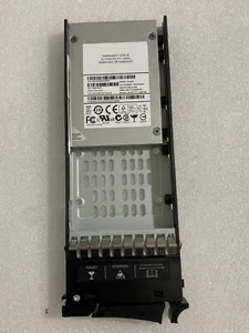 New 00AR308 IBM 800GB V7000 SAS SERVER SOLID STATE DRIVE TXA2D2 W/ CADDY - Picture 1 of 2