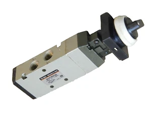 SMC NVFM250 2 Position 5 Way Pneumatic Position Control Valve 1/4" NPT - Picture 1 of 8