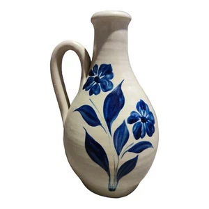 Cerámica vintage de Williamsburg con flores azules. Jarrón de jarra de 7,5" de alto con mango - Imagen 1 de 12