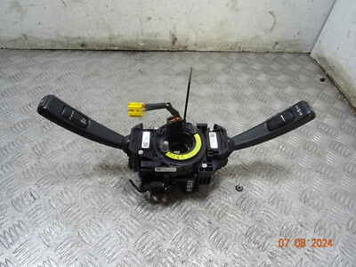 2012 VOLVO V40 D2 MK3 525 HATCH MANUAL COMBINATION SWITCH STALK SQUIB *1824 - Image 1 of 4