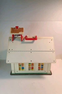 Vintage 1971 Fisher Price Little People Family School House with chalkboard. - Picture 1 of 10