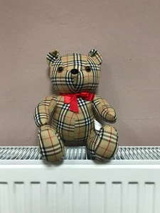 Vintage Burberrys Teddybär Sammlerstück Jahr 2000 Brandneu Bär Winterschlaf - Bild 1 von 2
