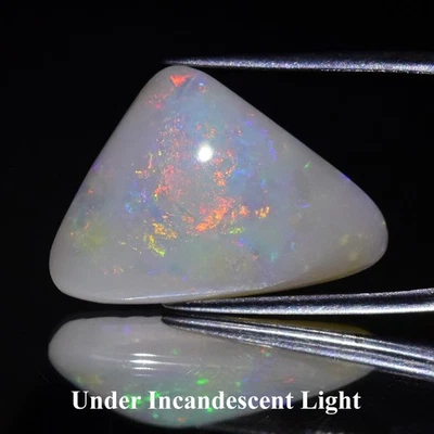 💎 10.74ct Triangle Natural Color Flash Coober Pedy White Opal - Australia Gem - Image 1 of 4