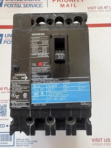 Siemens ED43B030 3 Pole 30 Amp 480v Ground Fault GF01ED65 - Picture 1 of 6