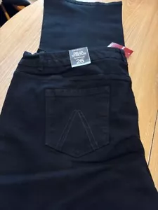 Avenue Denim Jeans Womens Size 26 Deluxe Stretch Bootcut Black- NEW - Picture 1 of 4