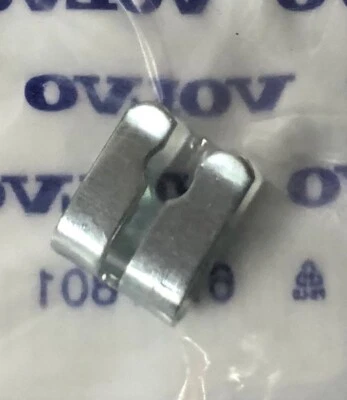 Volvo 419452 Cable de acelerador y retenedor de cable estrangulador 1975-1984 240 y 260 Foto 1 de 3