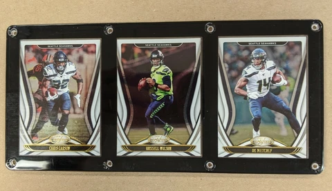 SEATTLE SEAHAWKS 3 CARD PLAQUE CHRIS CARSON RUSSELL WILSON DK METCALF Cover