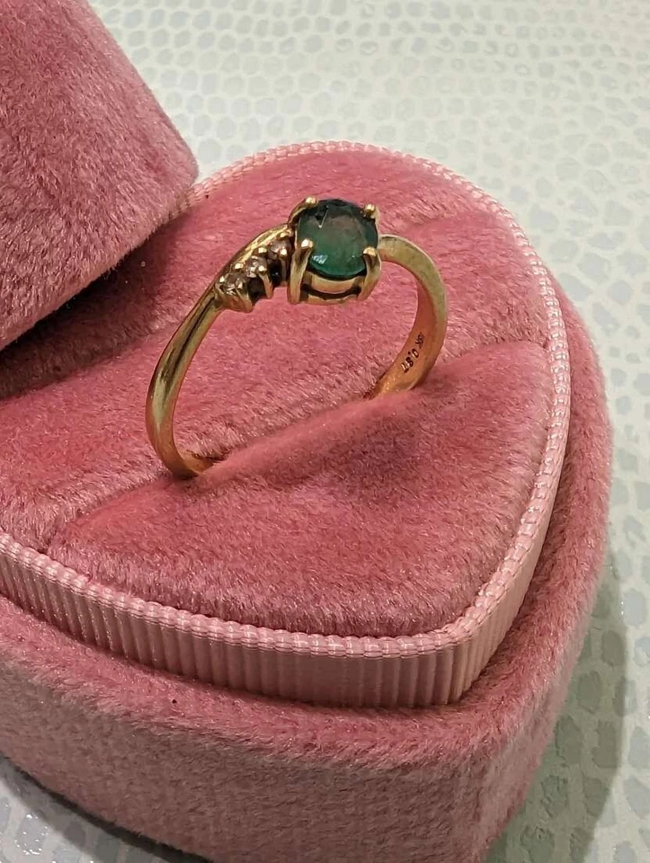 Frauen luxus ring 750er Gelbgold mit emerald green 0.37 ct,brilliants 0.03 ct - Bild 1 von 4