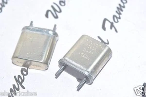 2pcs - 4.45MHZ Quartz Crystal Resonator / XTAL - Picture 1 of 1