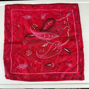 NWOT Christmas Red Bling Pillow Cover Only Paisley Bling Embroidery 15in Square - Picture 1 of 12