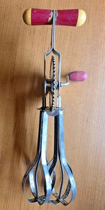VTG Ekco A&J Hand Mixer Red Wood Handles High Speed Super Center Drive Beater - Picture 1 of 8