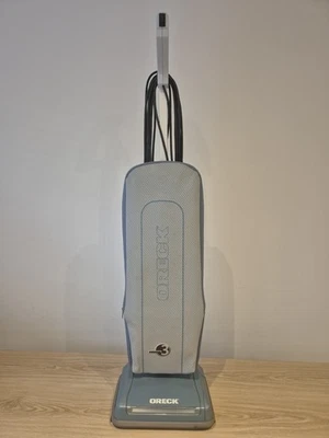 Oreck 3 Upright Vacuum Cleaner - Model U3775HHS - Blue Corded Bagged • Retro - Image 1 of 4
