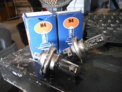 Lámparas halógenas de tungsteno Candlepower H4 12V 60/55W bombillas se adapta a: Yamaha 4720 CANTIDAD2 Foto 1 de 4