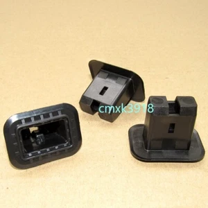 4 Pcs For Audi A4 A6 Q7 Car Rear Bench Seat Cushion Fixing Clips Locks 4B0886373 - Picture 1 of 3