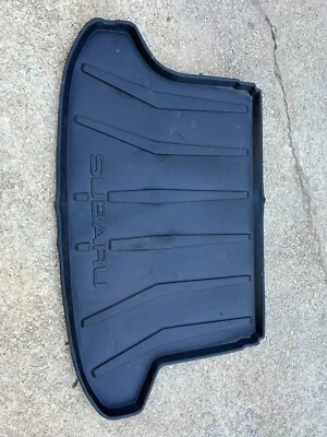 2013-2020 Subaru BRZ porta-malas traseiro preto forro de tapete bandeja de carga fabricante de equipamento original - Imagem 1 de 2