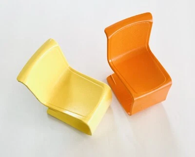 Sillas Barbie vintage 1973 de plástico S amarillas y naranjas Foto 1 de 4