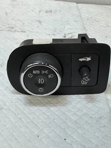 2010 CHEVY IMPALA HEADLIGHT FOG LIGHT CONTROL SWITCH OEM (37) - Foto 1 di 6