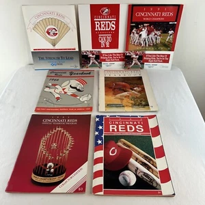 Cincinnati Reds Baseball Yearbook Lot 1966 1985 1991 1992 Scorecards - Picture 1 of 18