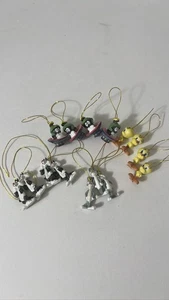 Mini adornos Looney Tunes Bugs Bunny Marvin Piolín Silvestre Lucas - Imagen 1 de 2