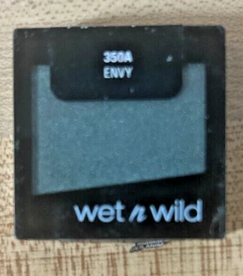 Wet n Wild Color Icon Eyeshadow Single #350A *ENVY* - Image 1 of 2