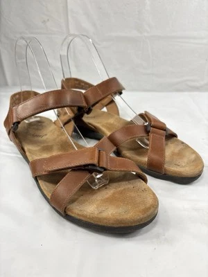 The walking sandal by Rockport leather size 8.5 M - Image 1 of 4