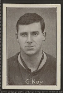 AMALGAMATED PRESS-FOOTBALL CAPTAINS 1926-#08- WEST HAM UNITED - GEORGE KAY  - Picture 1 of 2