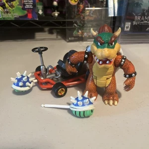 Figurina ToyBiz Mario Kart 64 Bowser 1999 COMPLETA vintage con accessori - Foto 1 di 13