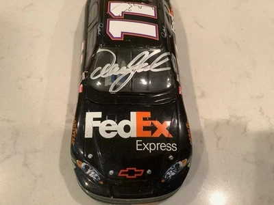 DENNY HAMLIN AUTOGRAFIADO 2006 CHEVY FEDEX BUD SHOOTOUT GANAR DIECAST Y TARJETA Foto 1 de 4