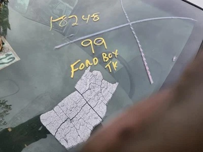 Hood Fits 97-02 FORD E150 VAN 311288 - Изображение 1 из 4