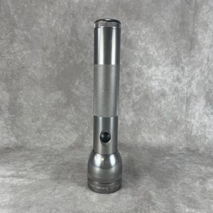 Maglite 2-D Cell Original LED Flashlight Silver Gray 10.5" Ontario, Cali USA - Picture 1 of 8
