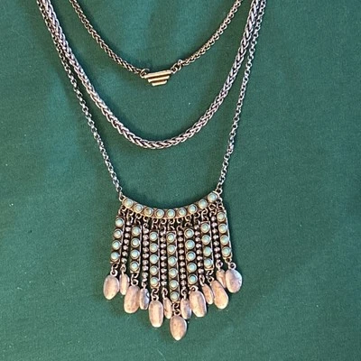 Collar Lucky Brand Artístico en Capas 3 Hilos 26” 24” 23” Firmado y 2” Extender Boho Foto 1 de 2
