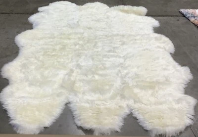 WHITE 5'-5" x 7'-7" Back Stain Rug, Reduced Price 1172678103 SHS121A-5 - Image 1 of 4