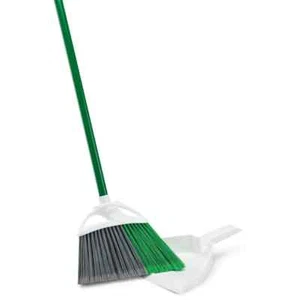 Libman Commercial 206 53" Precision Angle Broom With Dust Pan - Picture 1 of 1