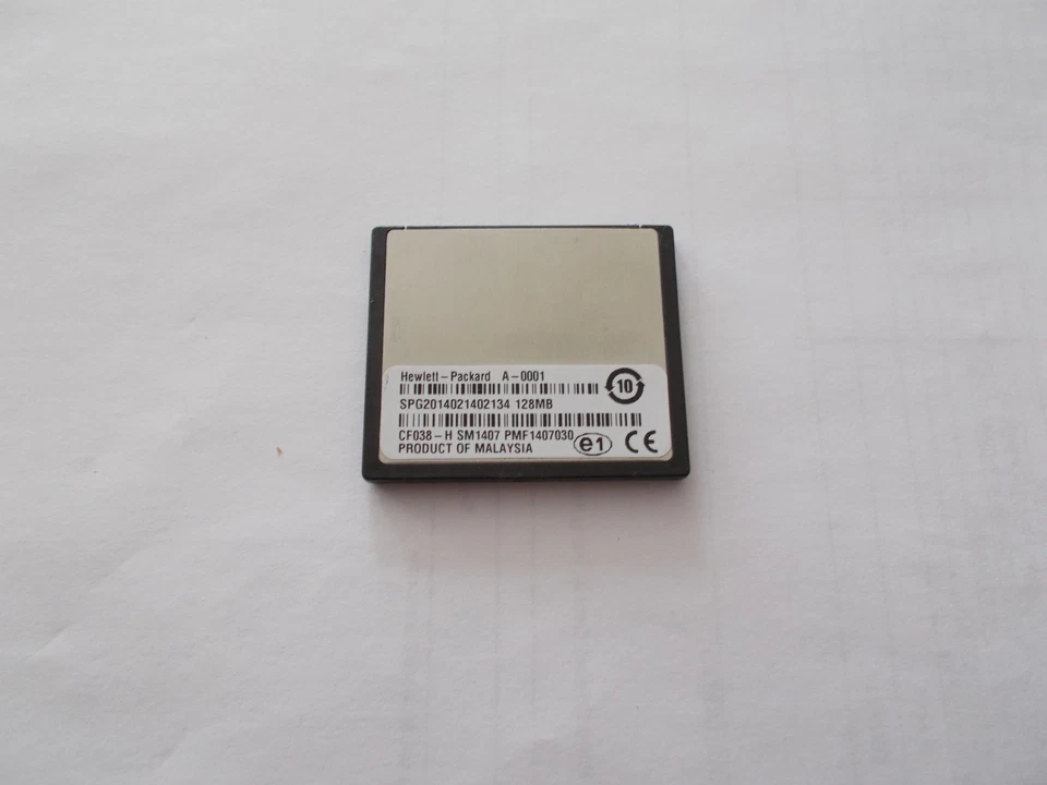 Q2635D1 HP LASERJET FIRMWARE FLASHCARD 32MB Q2635-60003 - Image 1 of 1