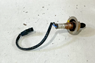 16-23 INFINITI Q60 Q50 RELACIÓN COMBUSTIBLE AIRE OXÍGENO O2 SENSOR H8201333811 3,0 L # 100381 Foto 1 de 4