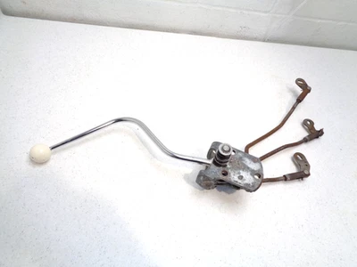 1961 1962 1963 1964 CHEVROLET IMPALA BEL AIR BISCAYNE 4 SPEED SHIFTER W/RODS GM - Image 1 of 4