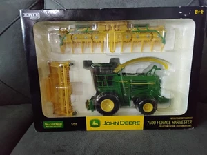 Ertl John Deere 7500 Forage Harvester Collectors Edition 1/32 NIB - Picture 1 of 3
